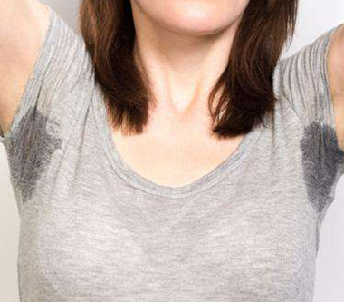 要想预防腋臭必先了解其症状